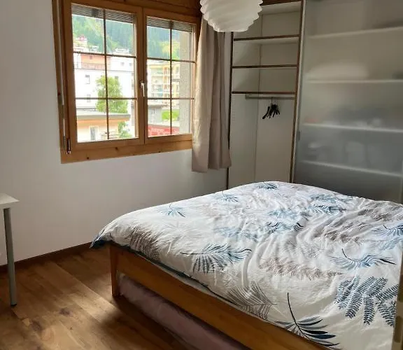 Executive Walk To Congress Centre * دافوس